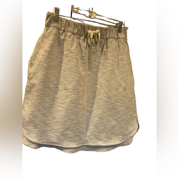 lululemon athletica Dresses & Skirts - 35. Lululemon active skirt Size 10